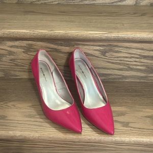 Bandolino beautiful pink high heels